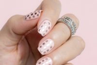 glam-diy-gatsby-inspired-rose-gold-dotted-nail-design-1