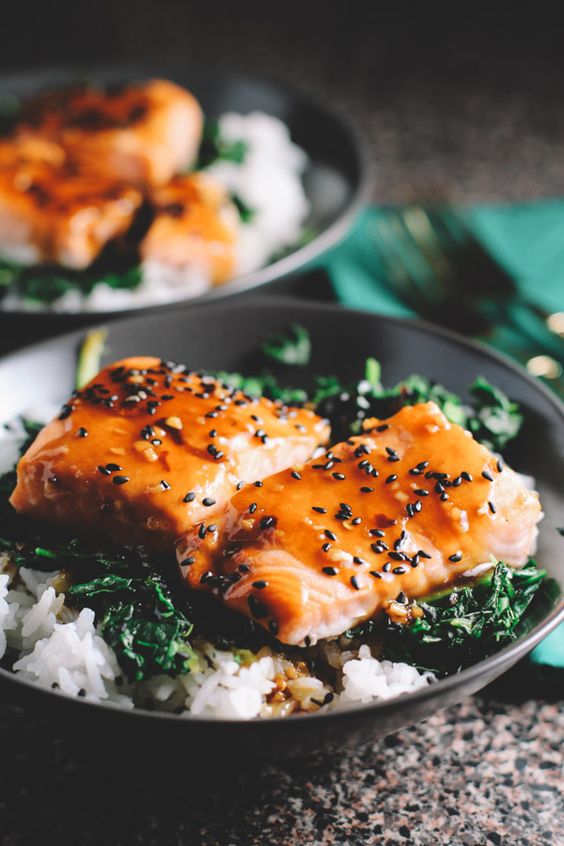 salmon, spinach and eggs are the best food for your hair