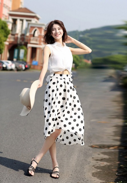 Airy look with white blouse and polka dot skirt