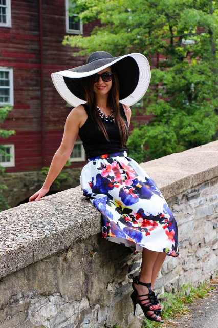 Chic look with watercolor skirt