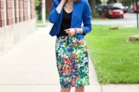 Eye-catching skirt with jacket