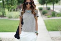 Outfit with t-shirt and white tulip skirt