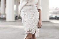 Total white look with lace skirt