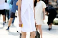 Trendy look with white shirtdress and flat sandals