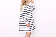 19 striped T-shirt dress with black and white sneakers