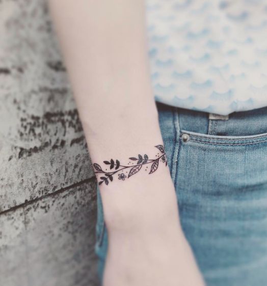 floral tattoo wristband