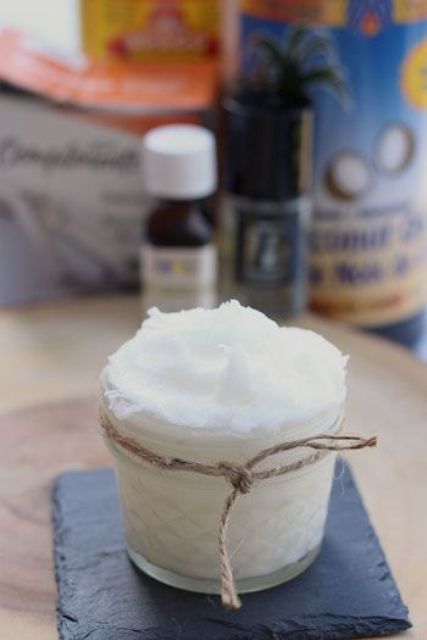 coconut face moisturizer that can be easily DIYed