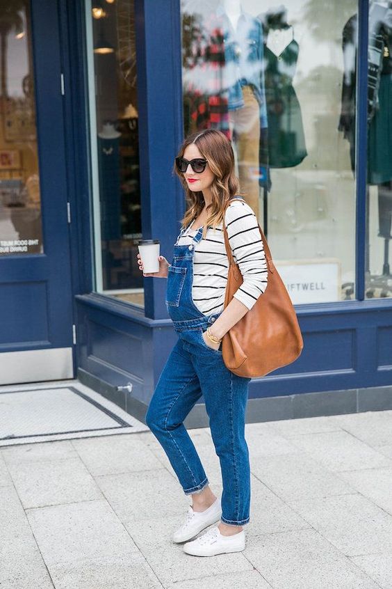 striped shirt outfit