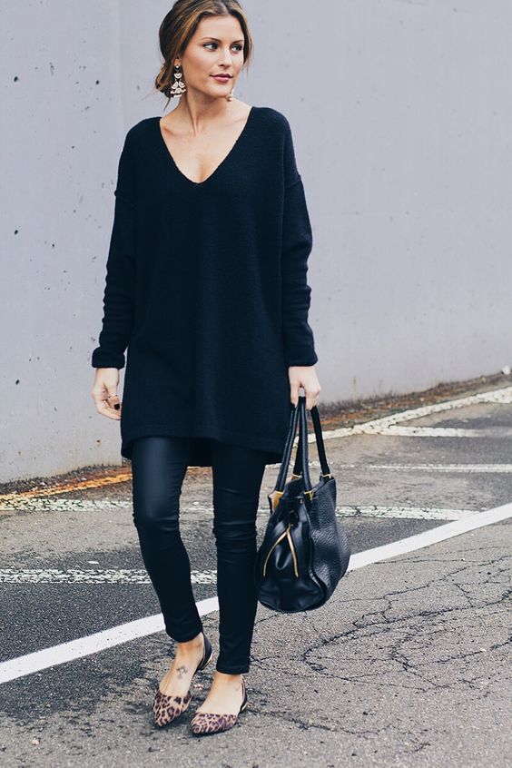 leather leggings, an oversized sweater and leopard flats that enliven the outfit