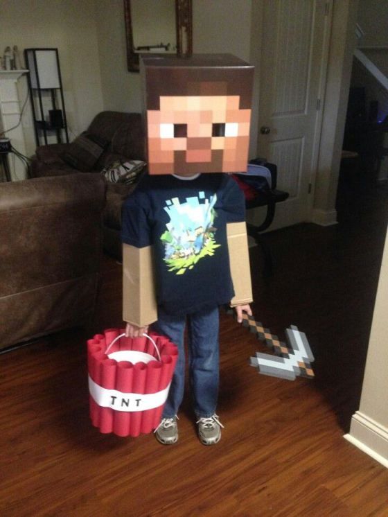 simple Minecraft costume will take you just a couple of minutes to make