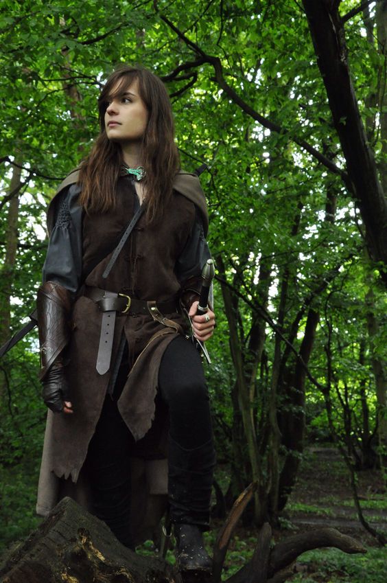 Aragorn genderbent cosplay