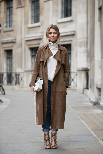 suede coat outfit