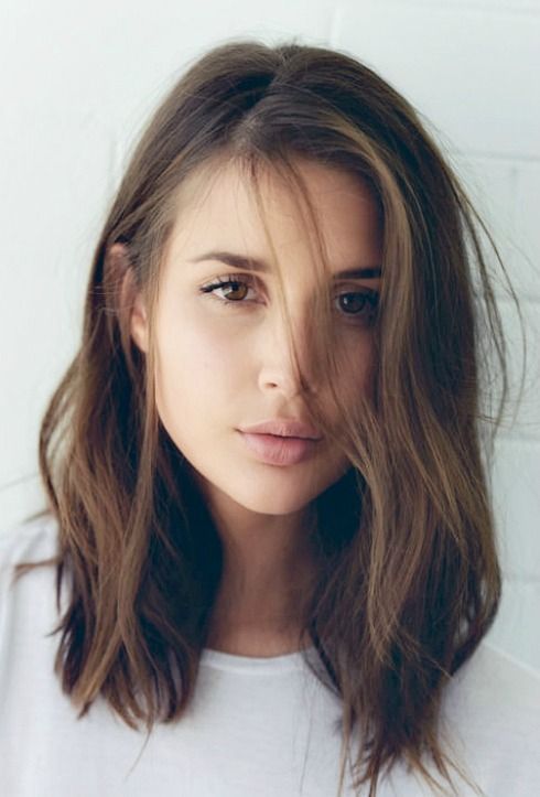a long brunette bob with caramel highlights and messy waves is a casual and lovely idea to look awesome