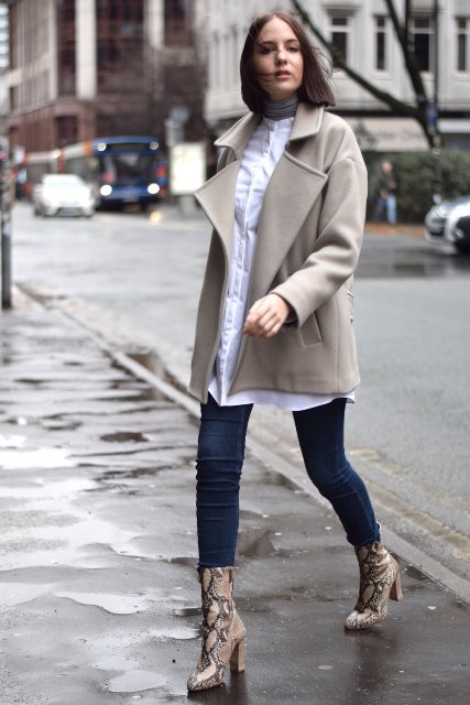 With white shirt, skinny jeans and jacket
