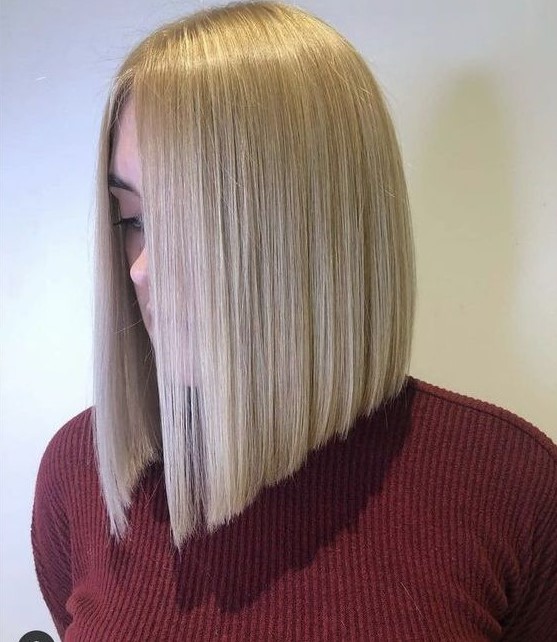 41 Best Long Layered Bob (Layered Lob) Hairstyles in 2023