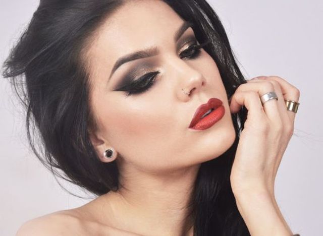 bold shimmer smokey eyes and a red lip for a hot look
