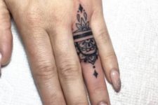 Black ring tattoo design