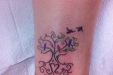 Family tree with birds tattoo