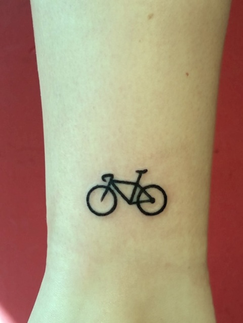 Share more than 71 simple bike tattoo - thtantai2