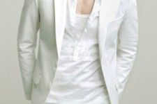 06 a white suit, a white shirt and a white tee under it for a layered look