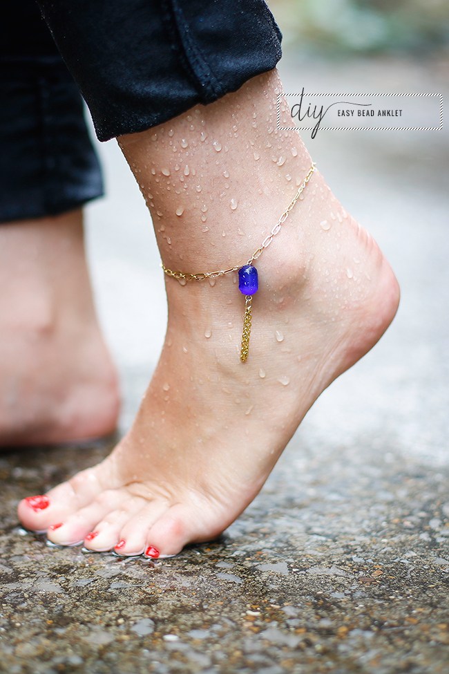 DIY easy blue bead anklet