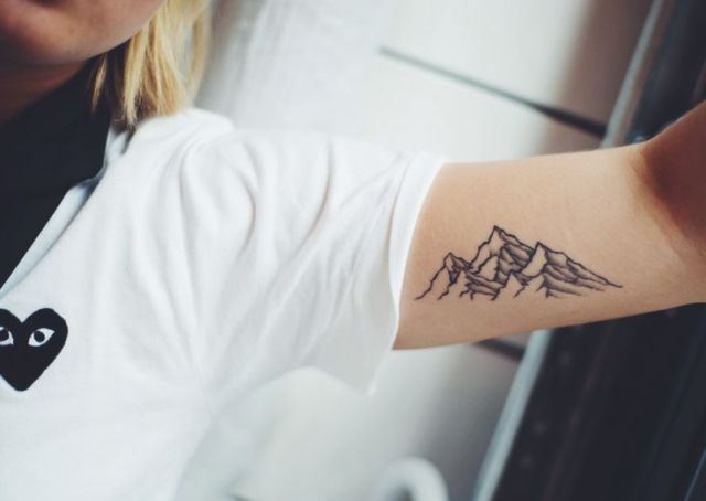 Mountain Tattoo Images – Browse 26,716 Stock Photos, Vectors, and Video |  Adobe Stock