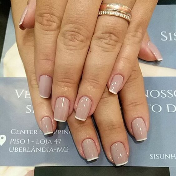 French square nails are classics suitable for any case