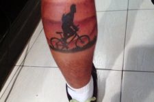 Original tattoo on the leg