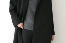 11 a simple fall look with black jeans, a grey sweater and a black coat to feel cozy