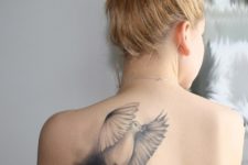 Cool 3D tattoo on the shoulder
