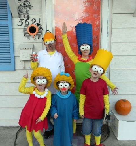The Simpsons family costumes