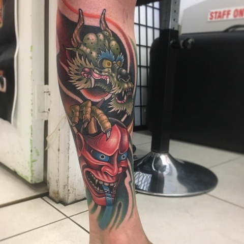 Unique tattoo on the leg
