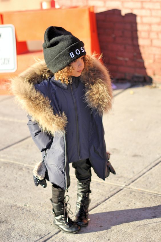 a graphite grey parka with faux fur and a printed beanie for a comfy winter look