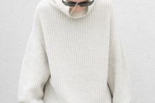 10 a white mini skirt and an oversized sweater is all you need for a minimal chic look