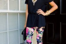 With navy blue blouse, necklace, two colored sandals and black clutch
