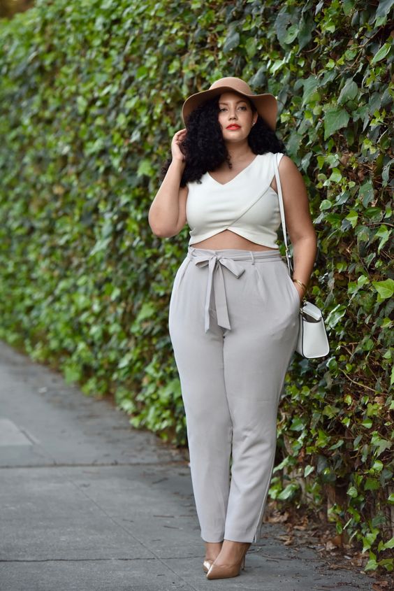 an ivory geometric crop top, dove grey pants, nude shoes and a whte bag for summer