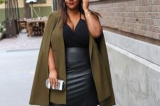 stylish look with a trench for a curvy girl