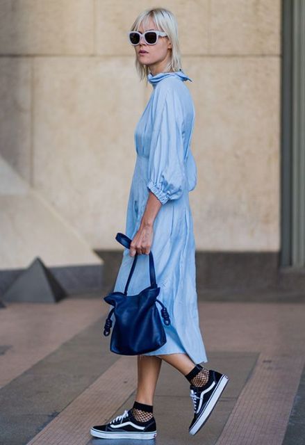 light blue dress, blue bag and sneakers