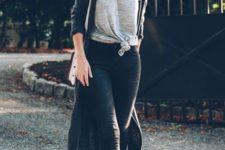 With long cardigan, leggings, white bag and lace up sandals