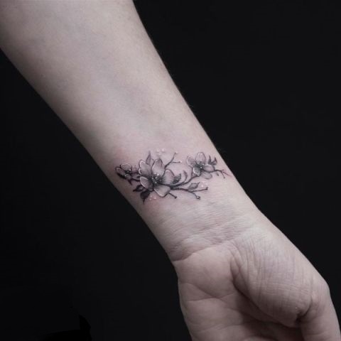 18 Gentle Cherry Blossom Tattoo Ideas For Women - Styleoholic