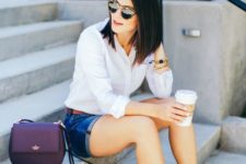 04 a white shirt, blue denim shorts, brown suede booties and a purple bag