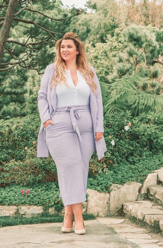 a lilac pantsuit, a white top, nude shoes for cool days and transitions from summer to fall