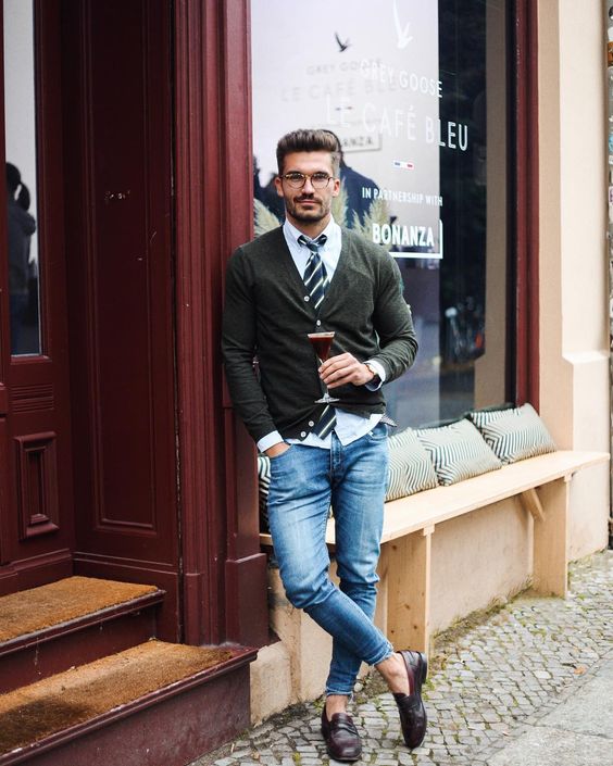 fall men work outfit in casual style