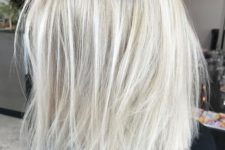 14 rock silver blonde instead of usual, it’s a very trendy and very chic idea to go for