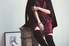 03 a plaid shirtdress, a black blazer, black tall boots and a chain bracelet for a touch of chic