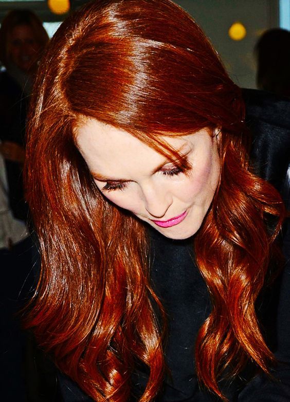Julianne Moore always shows off a perfect deep red hair tone and look how beautiful it is