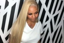 13 natural blonde long straight hair makes a statement and looks really catchy