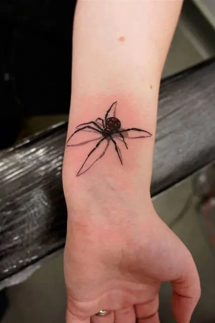 Awesome 3D spider tattoo on the wrist