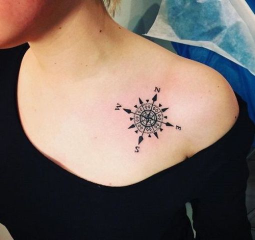 18 Compass Tattoo Ideas For Women - Styleoholic