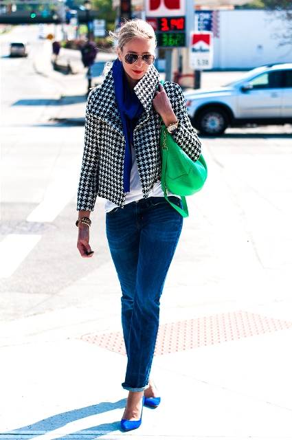 With white t-shirt, blue scarf, jeans, blue pumps and printed jacket